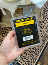 Load image into Gallery viewer, Tyler Candle Company Mixer Melts
